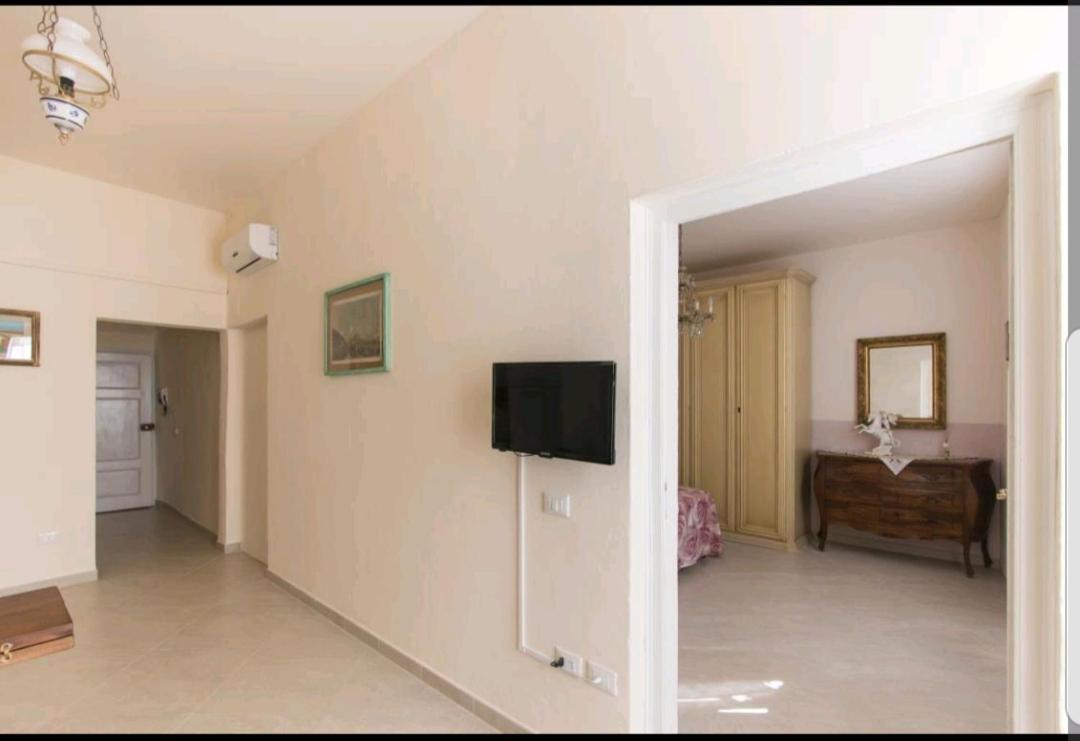 Historical Apartments By Seaside Viareggio Room photo